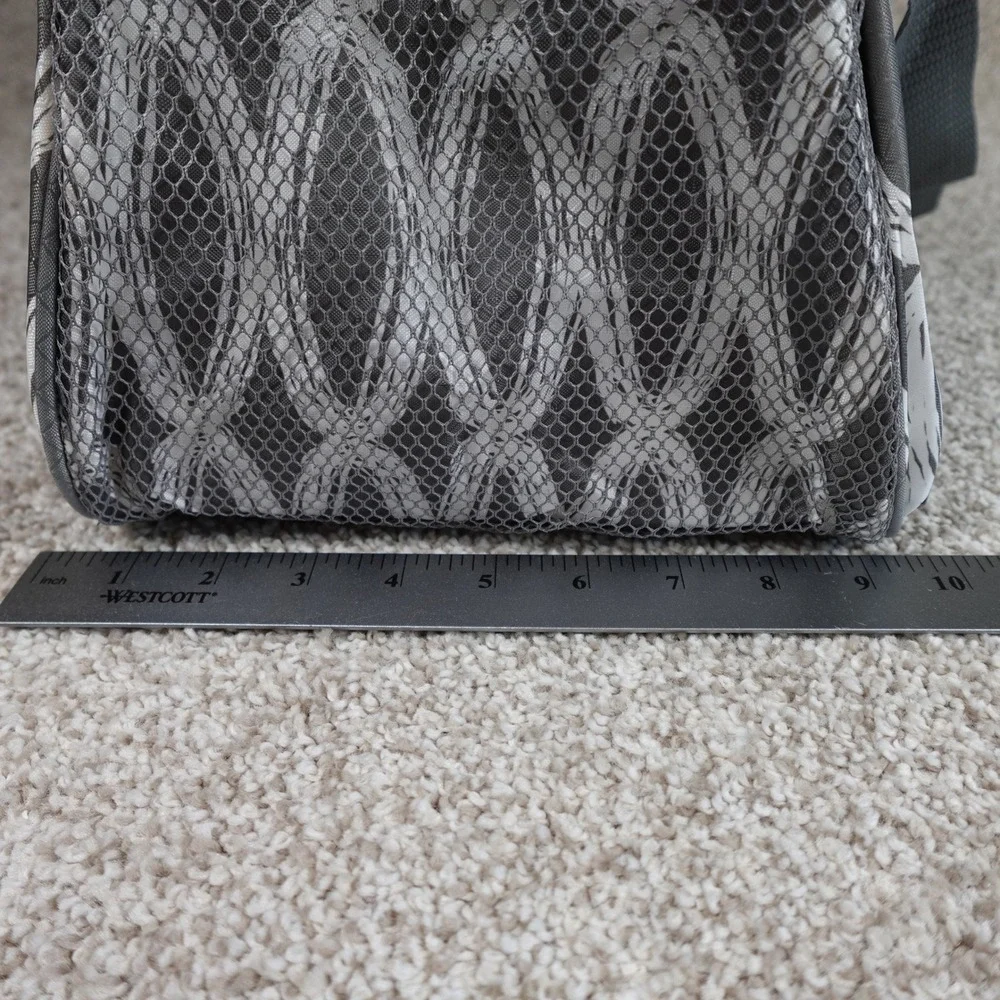 Thirty-One All-in Tote Duffel Bag Grey White Geometric‎ Link Weekender Carry-On